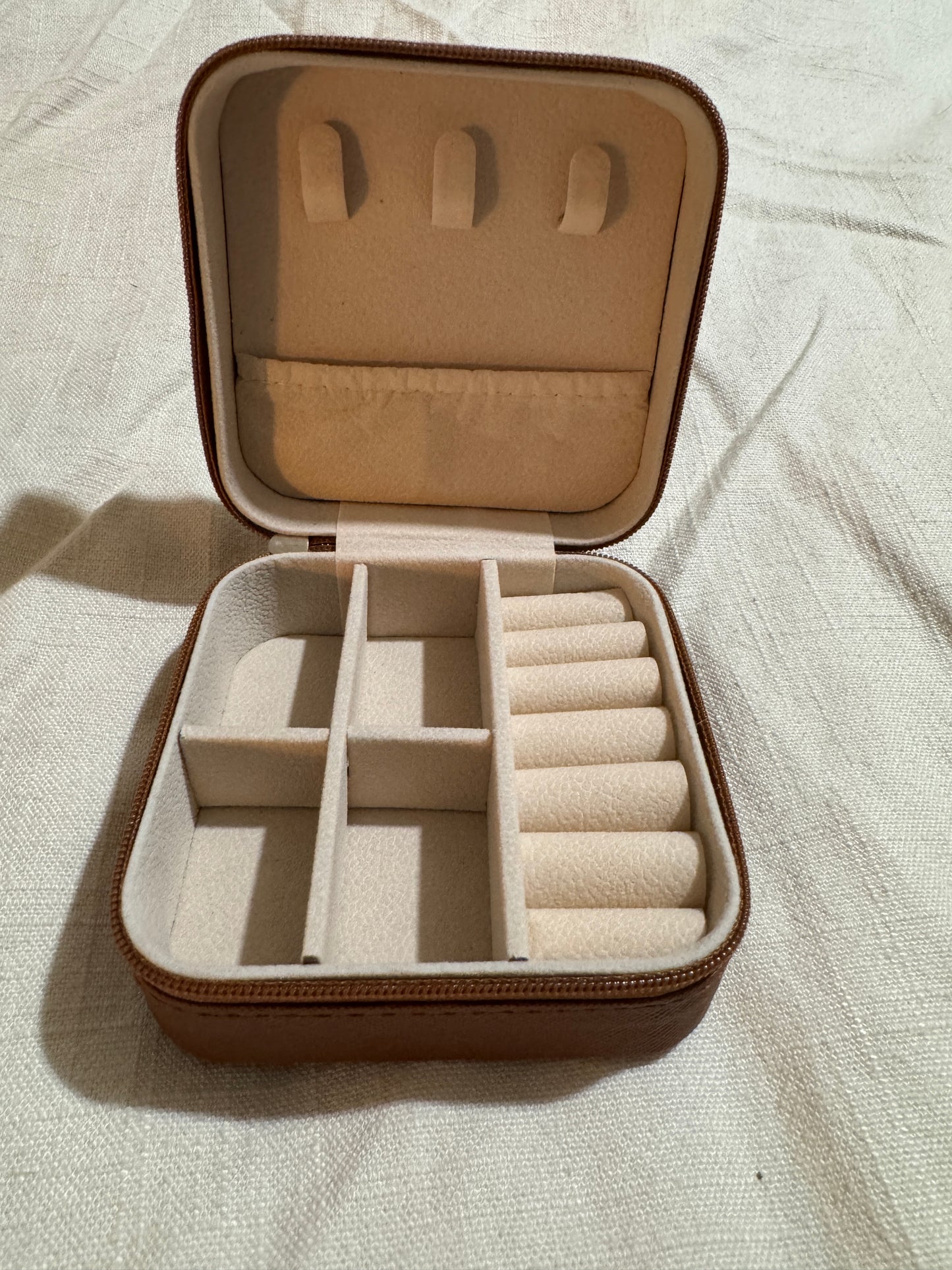 "Old Vegas" Jewelry Case